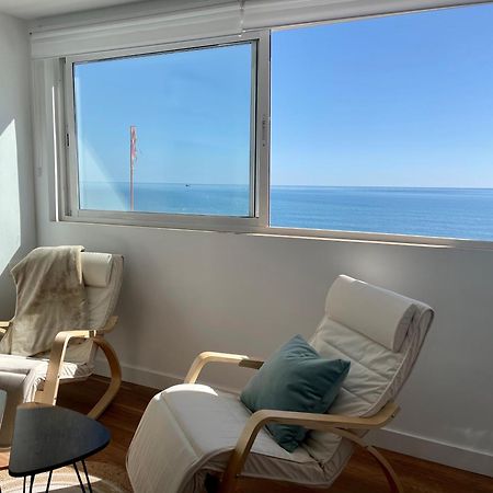 Apartamento Calma Carihuela Beach - 10 Metros De La Playa Torremolinos Eksteriør billede
