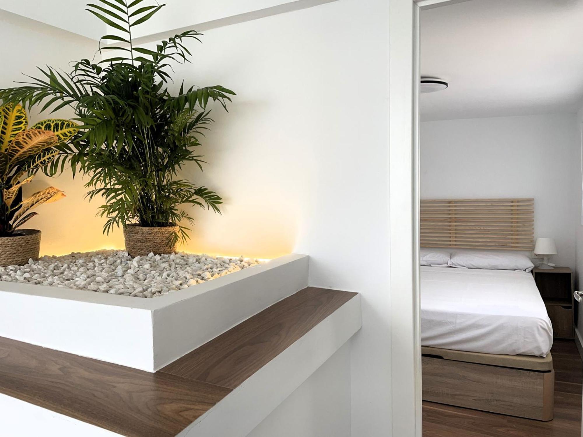 Apartamento Calma Carihuela Beach - 10 Metros De La Playa Torremolinos Eksteriør billede